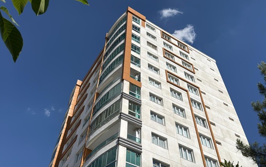 Diyarbakır'da evinin balkonundan atlayan çocuk hayatını kaybetti
