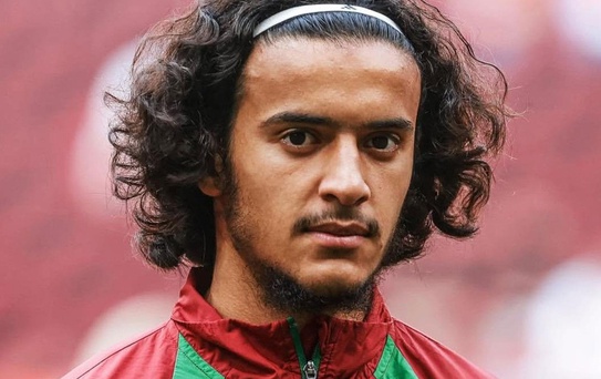 Herkes bu çocuğu konuşuyor! Futbolculuğunun yanı sıra fizik ve matematik profesörüymüş