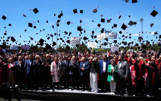 Kastamonu Üniversitesi'nde 4 Bin Öğrenci Kep Attı