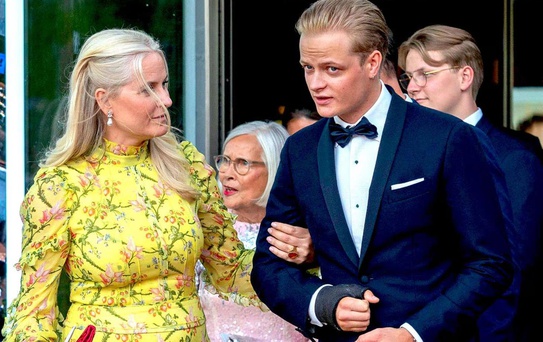 Norveç veliaht prensesinin oğlu Hoiby'e tecavüz suçundan 4 yıl hapis cezası