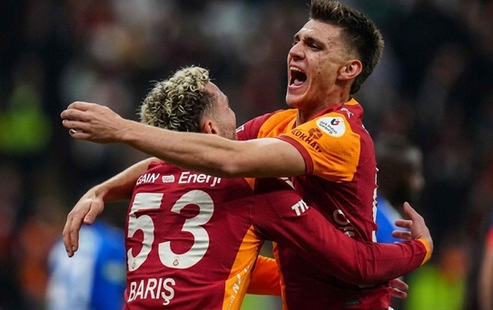 Okan Buruk'tan ayrılık izni: Çok istiyorsan gidebilirsin