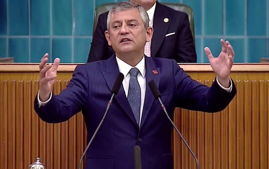 Partisiz kalan Özgür Özel'e sürpriz teklif: Bize gelin