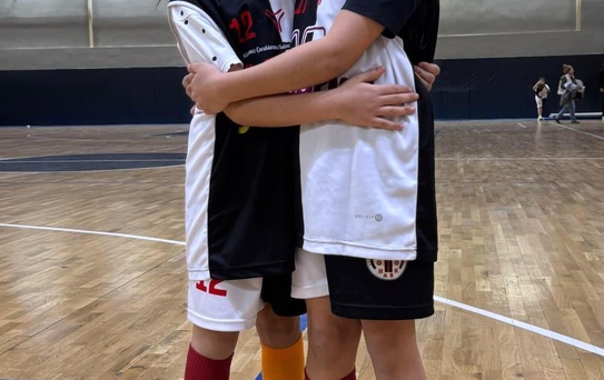 Kayseri'de Kardeş Sporcular Basketbolda Bir Arada