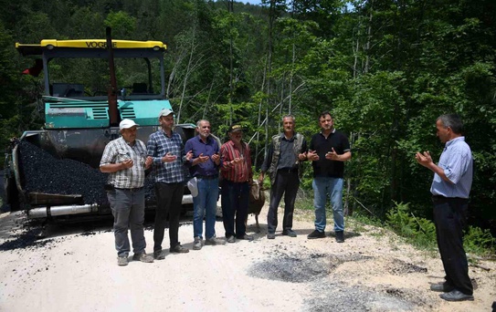 Azdavay'da Asfalt Yolu Kutladı