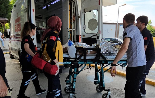 Sakarya'da bungalovda boğulma tehlikesi geçiren çocuk hastaneye kaldırıldı