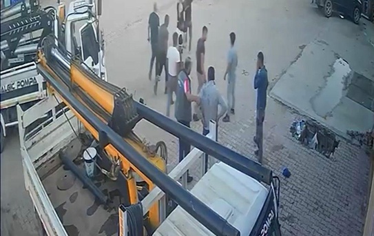 Konya'da Sanayi Sitesinde Kavga Anları Kamerada