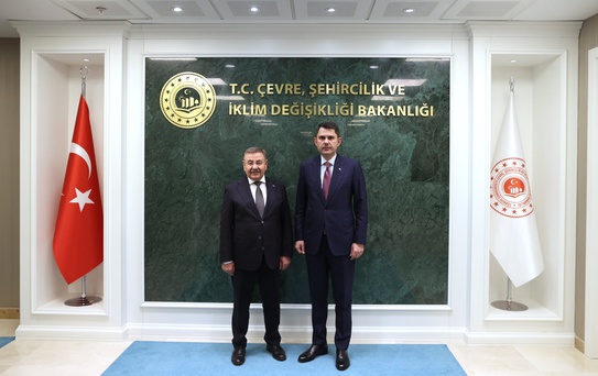Bakan Kurum, Belediye Başkanlarıyla Bir Araya Geldi