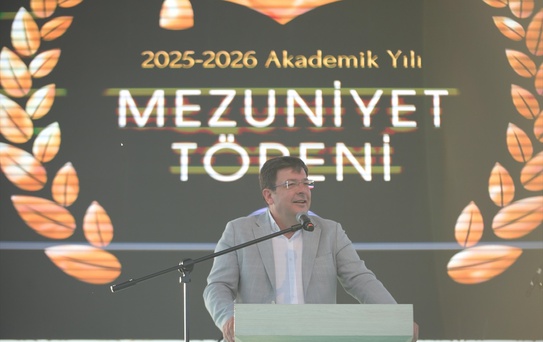 ÇOMÜ 2025-2026 Mezuniyet Töreni