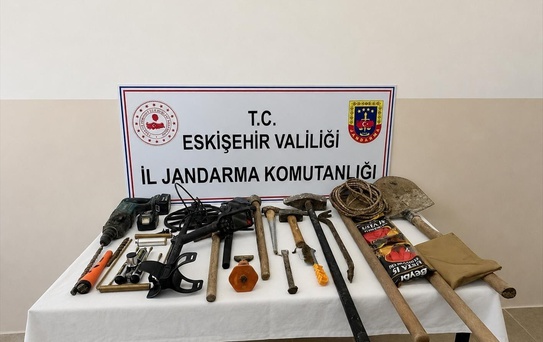 Sarıcakaya'da Kaçak Kazı Operasyonu