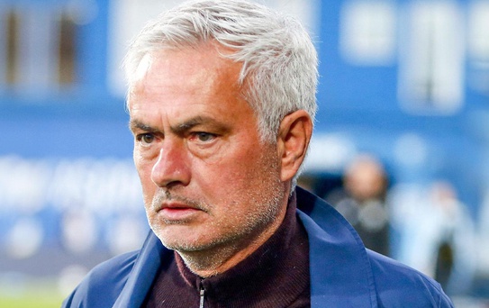 Galatasaray'ın aylardır peşinde olduğu ismi Mourinho kaptı