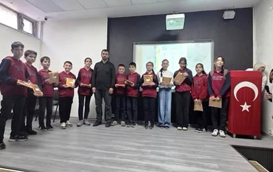 Erzurum'da Hz. Muhammed Yarışması Ödülleri Verildi