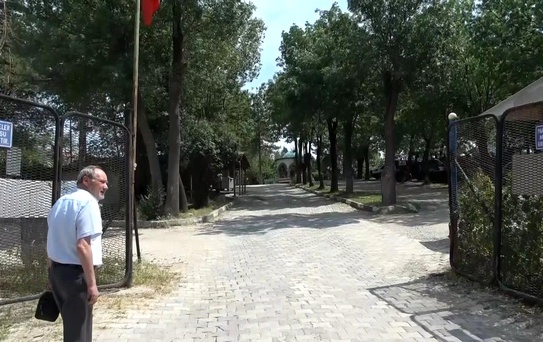 Karahisar'da tarihi kabir ziyarete kapalı