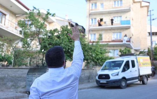 'Rasim Arı AK Parti'ye geri dönüyor' iddiası kulisleri hareketlendirdi