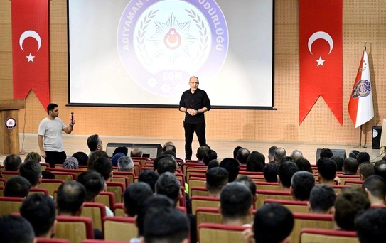 Polis Semineri Adıyaman'da Gerçekleşti