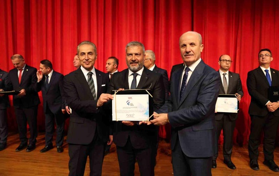 Anadolu Üniversitesi 'Spor Dostu Kampüs' Unvanını Aldı