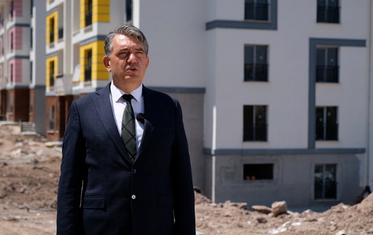 Sındırgı'daki Depremzedelere Yeni Evler