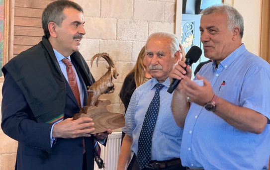 Bakan Tekin Tunceli'de Açıklamalarda Bulundu