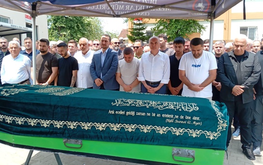 Düzce Belediye Başkanı'nın şoförü kalp kriziyle vefat etti