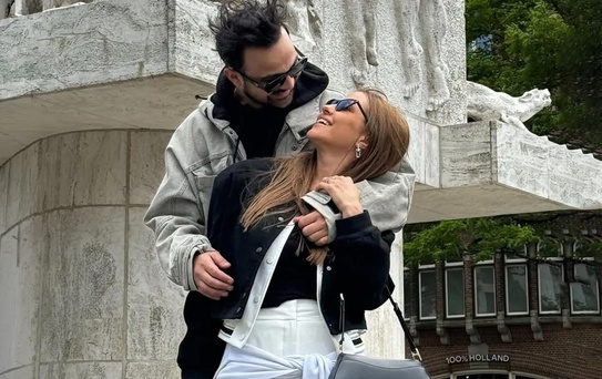 Evlilik yolunda ilk adım! Derya Uluğ ile Asil Gök nişanlandı