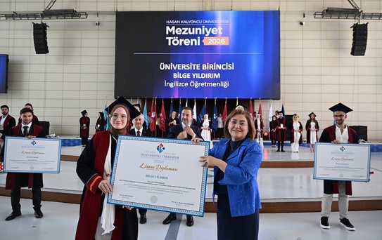 Hasan Kalyoncu Üniversitesi'nde Mezuniyet Coşkusu