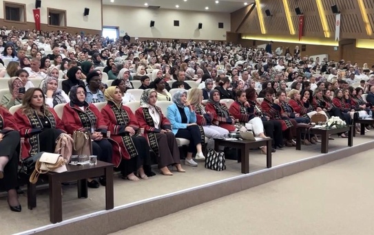 Sivas'ta Hemşirelik Bölümü Mezuniyet Töreni
