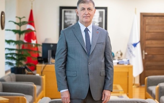 İzmir Büyükşehir Belediye Başkanı Tugay'dan CHP'den İstifa