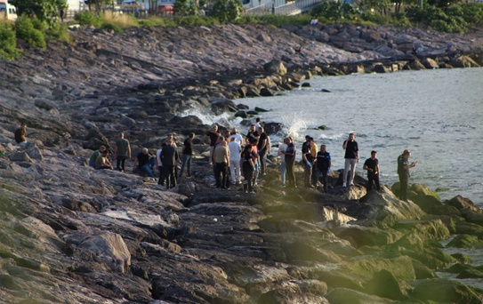 Giresun'da iki gündür aranan polis memurunun cansız bedeni deniz kıyısında bulundu