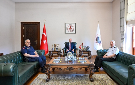 Vali Turan, Jandarma Tuğgeneral Bekmez'i Ağırladı