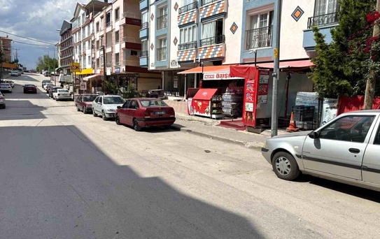 Kamyoneti Durdurarak Facianın Önüne Geçti