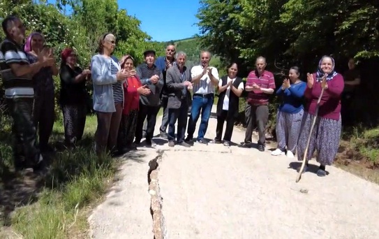 Karadere Köyü'nde Heyelan Tehlikesi