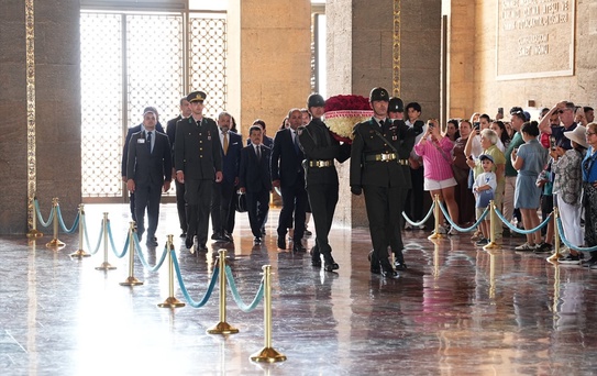 TKÜUGD Anıtkabir'e Ziyarette Bulundu