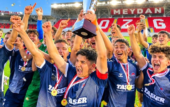 Bursa Orhangazi U18 Türkiye Şampiyonu