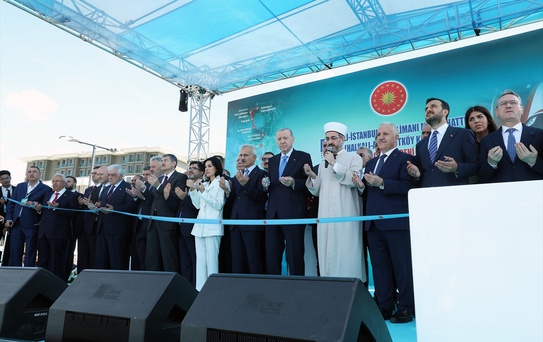 Erdoğan: İstanbul'u kaderine terk etmeyeceğiz
