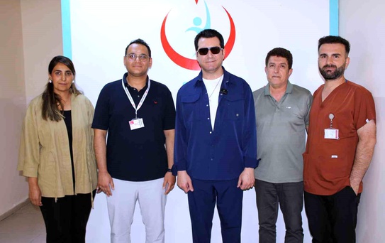 Murat Kurşun'dan Minik Hastalara Destek