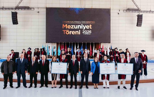 Hasan Kalyoncu Üniversitesi bin 878 Öğrencisini mezun etmenin gururunu yaşadı