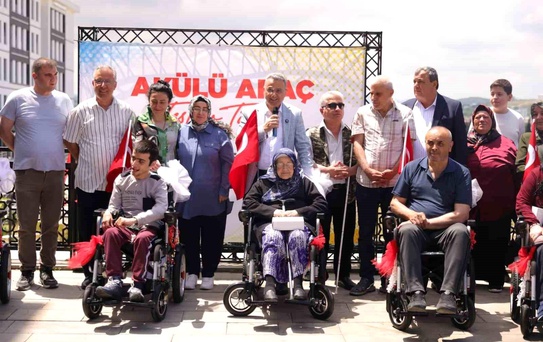 İlkadım'da engelli araçları ihtiyaç sahiplerine ulaştırıldı