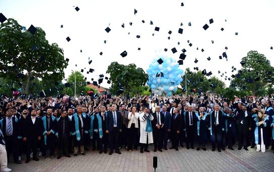 MTÜ'den coşkulu mezuniyet töreni
