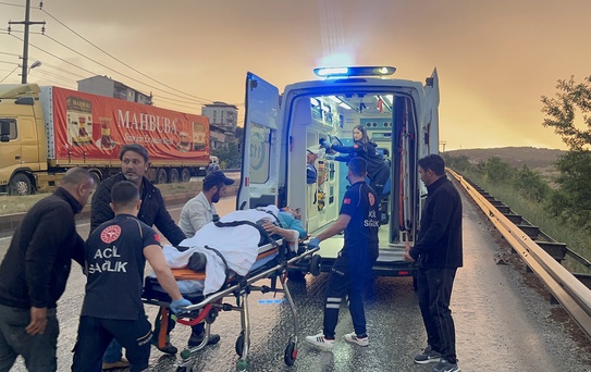 Kula'da zincirleme kaza: 2 ölü, 4 yaralı