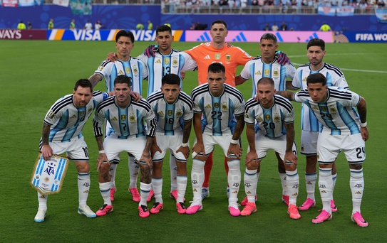 Messi'nin sırrı ortaya çıktı! Takım arkadaşları onu böyle buluyormuş