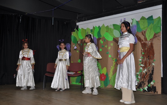 Ödemiş'te öğrenciler Shakespeare oynadı