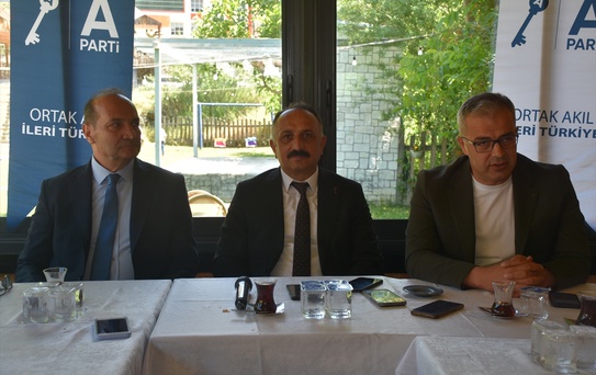 Anahtar Parti Gümüşhane'de Ziyaretler Gerçekleştirdi