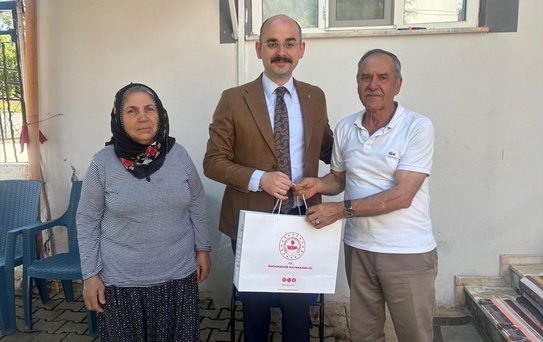 Kaymakam Sungur’dan şehit ailelerine Babalar Günü ziyareti