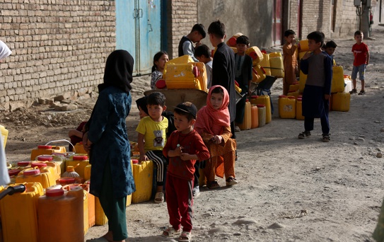 Nangarhar'da İçme Suyu Şebekesi Açıldı