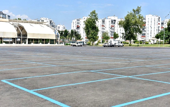 Cumartesi pazarına geçici yer