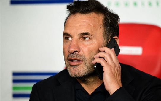 Okan Buruk'tan milli yıldıza telefon: Galatasaray'a gel