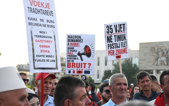 Arnavutluk'ta Trump bağlantılı proje protestoları