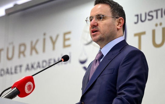 Bakan Gürlek duyurdu! 81 ile “Organize Suç Örgütleri ile Mücadele” konulu yeni genelge