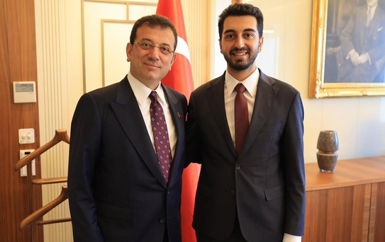 CHP'li Tuzla Belediye Başkanı Eren Ali Bingöl, AK Parti'ye göz kırptı