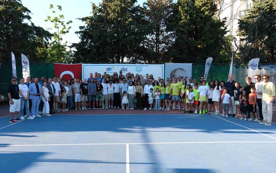 Geleneksel Büyükçekmece Açık Tenis Turnuvası ödül töreni gerçekleşti