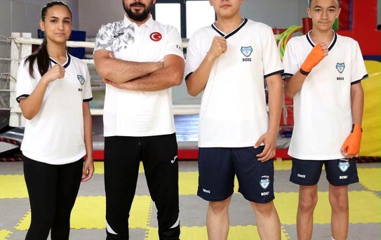 Merkezefendi'nin başarılı boksörleri Türkiye Şampiyonasında ringe çıkacak